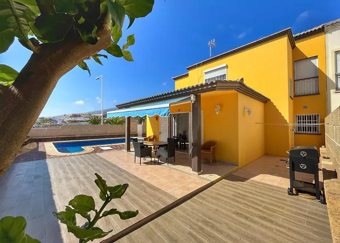 Isabel * Costa Adeje (Tenerife)