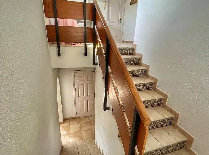 Semesterbostad Isabel *