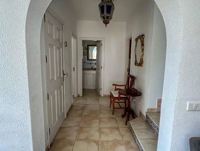 Semesterbostad Isabel *