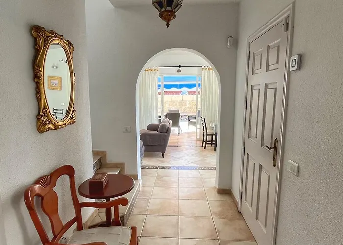 Isabel Costa Adeje (Tenerife)